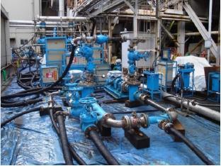 燃料貯蔵タンク洗浄工事仮設配管