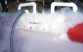 アイスプラグ施工中